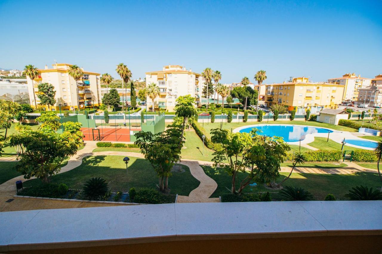 Espectacular Residencial En 2A Linea Piscina Tenis Algarrobo Costa Exterior photo