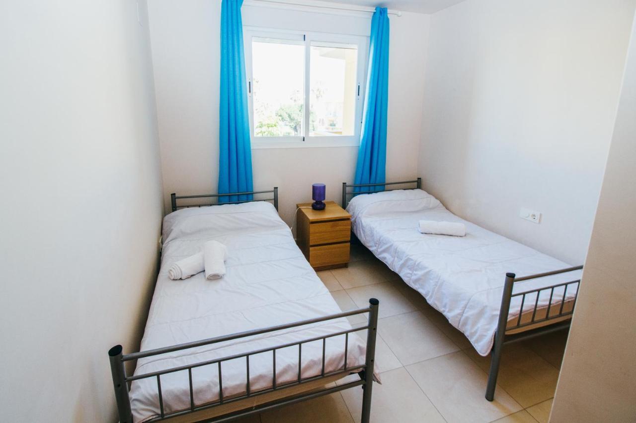 Espectacular Residencial En 2A Linea Piscina Tenis Algarrobo Costa Exterior photo