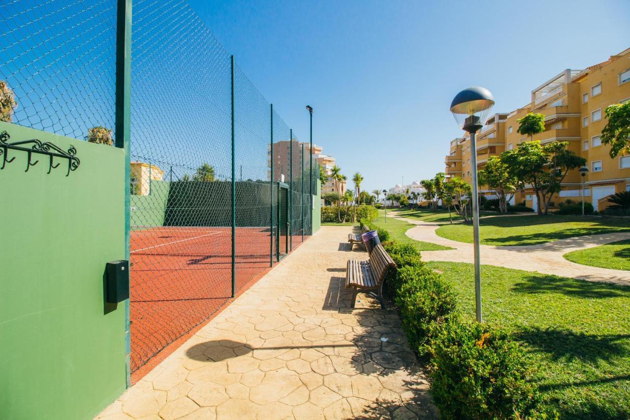 Espectacular Residencial En 2A Linea Piscina Tenis Algarrobo Costa Exterior photo